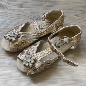 Joyfolie, size 9T. New, never worn, w/ box. Bought during the sample sale